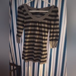 Women's cool wear size small gray and black top